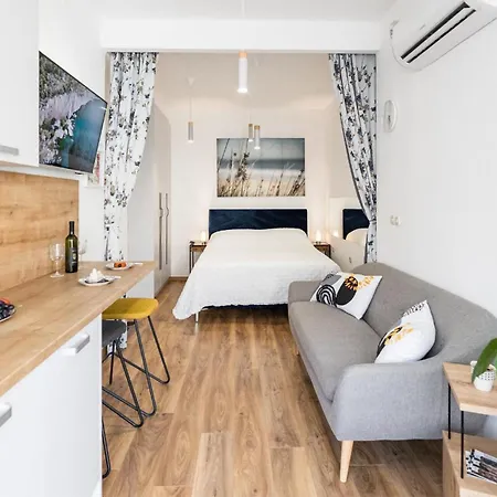 Apartment Stunning Apartment In Sibenik With Wifi *