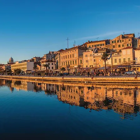 Stunning Apartment In Sibenik With Wifi * Sibenik